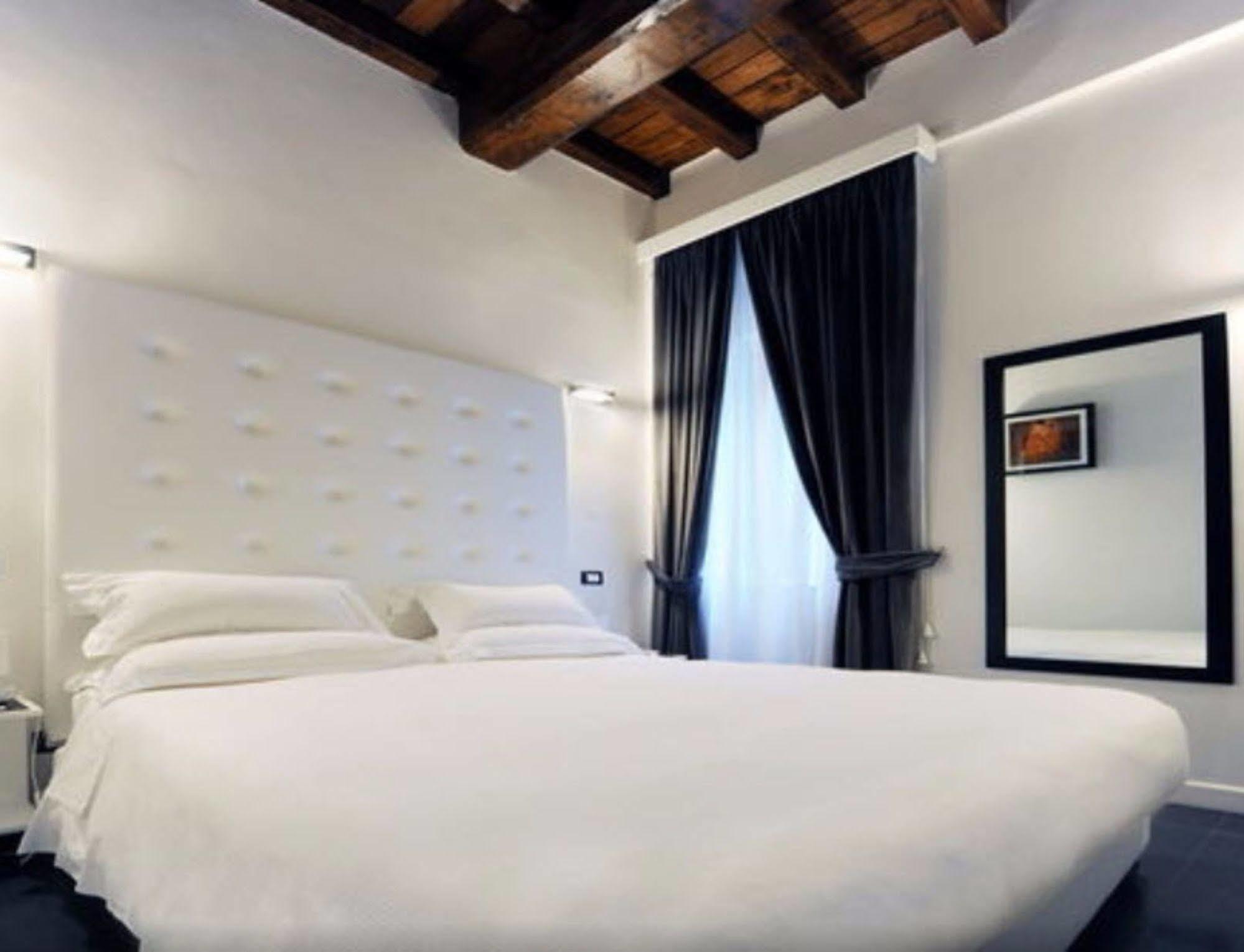 Gasthof Pantheon Royal 4*